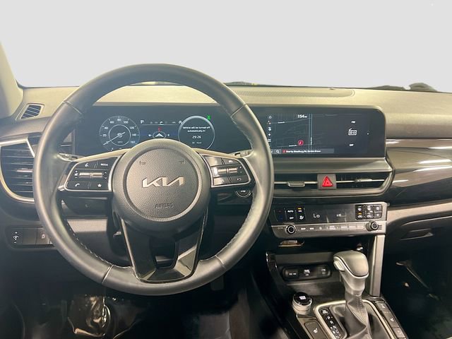 Certified 2024 Kia Seltos S image 23