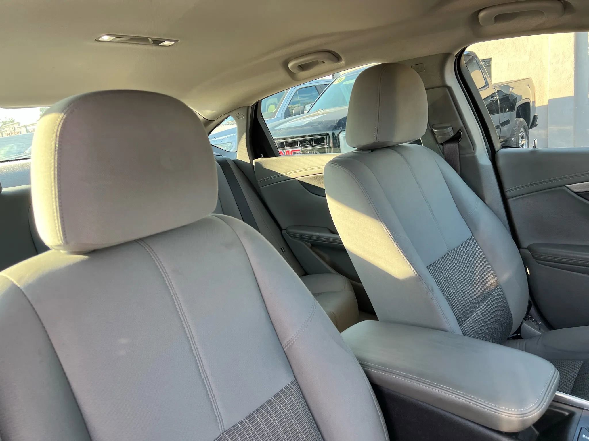 Used 2017 Chevrolet Impala LS FWD image 18