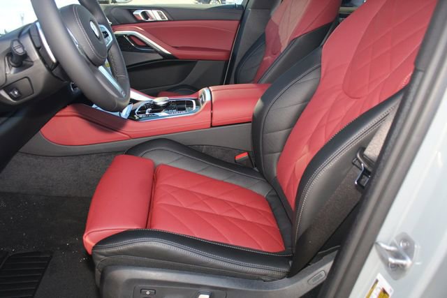 New 2026 BMW X6 xDrive40i w/ Premium Package image 18