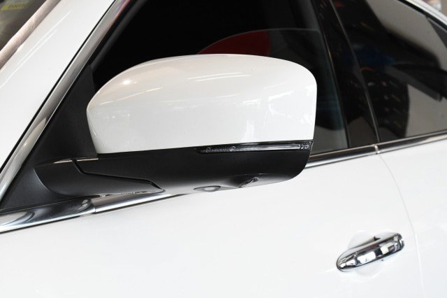 Used 2023 Maserati Levante GT AWD/4WD image 8