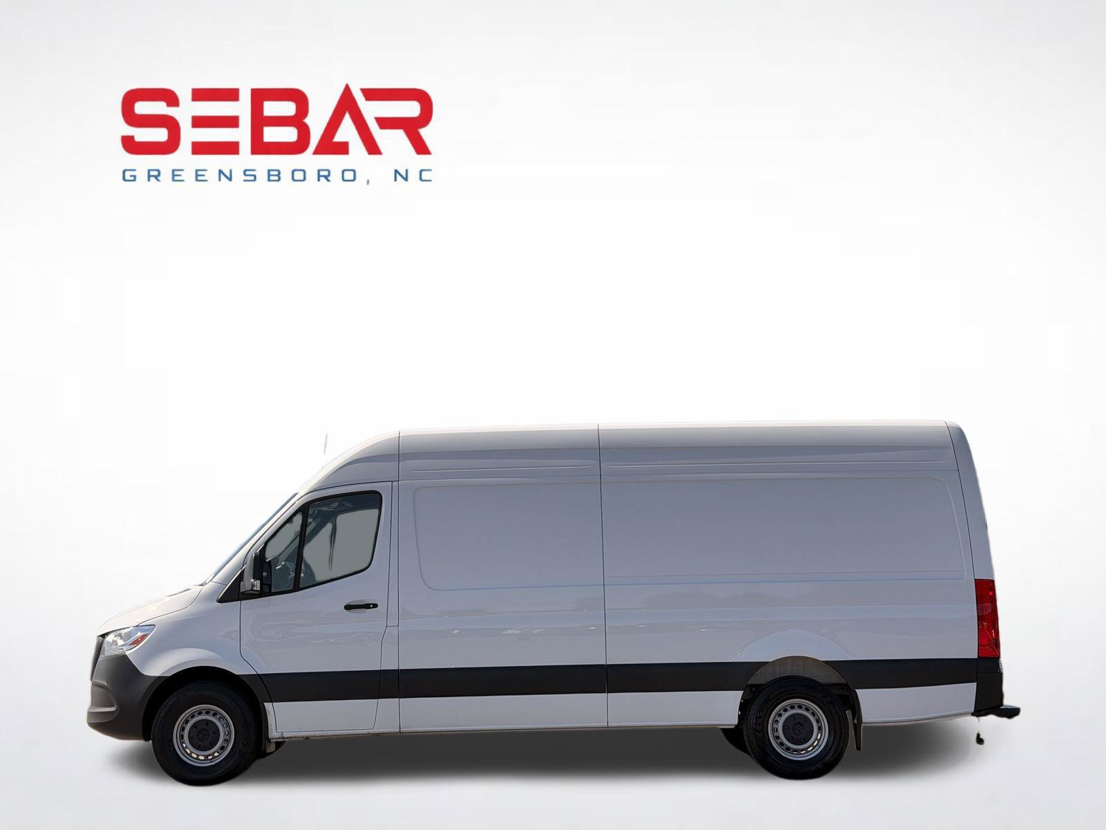 Used 2025 Mercedes-Benz Sprinter 2500 image 9