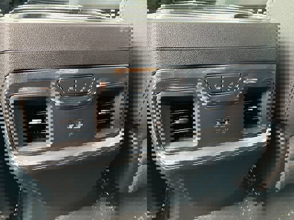 New 2026 Chevrolet Silverado 3500 High Country w/ High Country Premium Package image 34