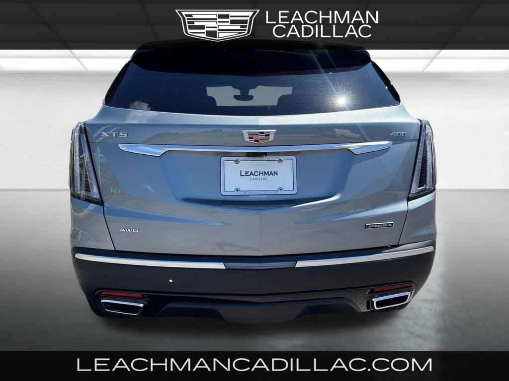 New 2026 Cadillac XT5 Sportv w/ LPO, Floor Liner Package AWD/4WD image 4