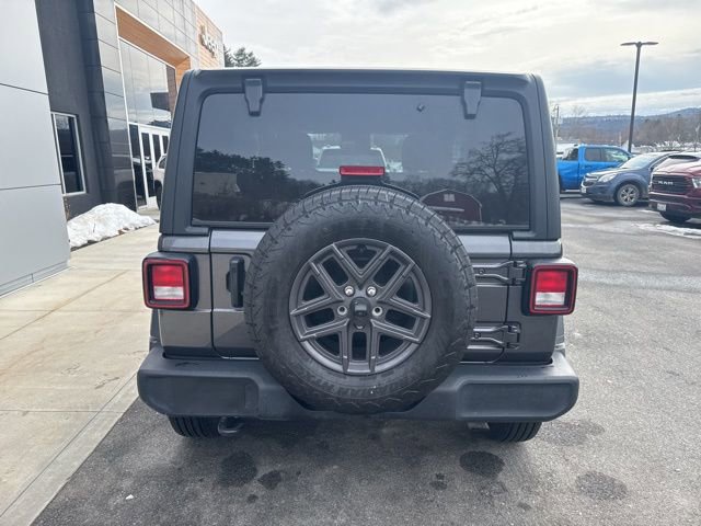 Certified 2025 Jeep Wrangler Sport AWD/4WD image 5