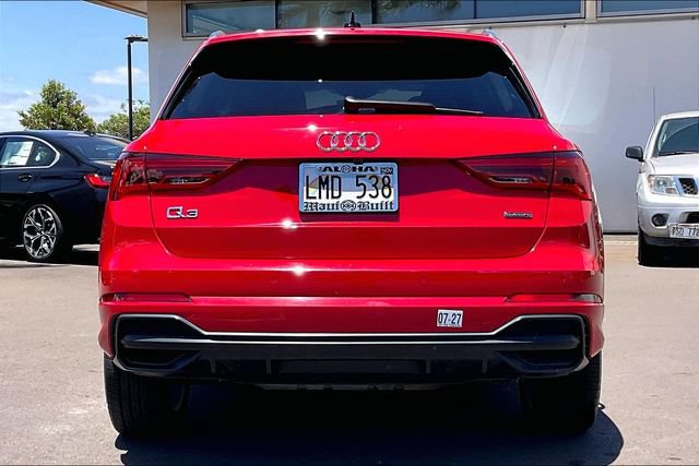 Used 2020 Audi Q3 2.0T Premium w/ Convenience Package AWD/4WD image 4