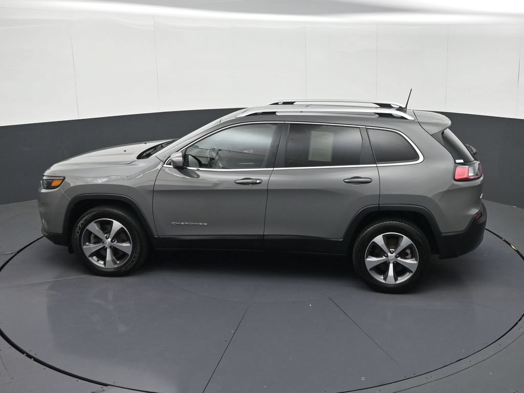 Used 2021 Jeep Cherokee Limited AWD/4WD image 24