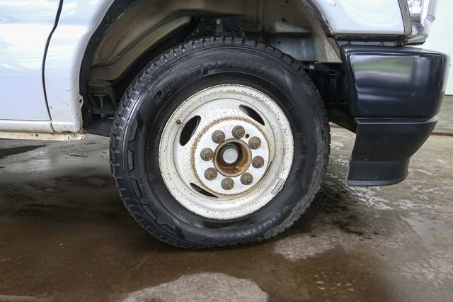 Used 2023 Ford E-350 and Econoline 350 Super Duty w/ Driver's Safety Package RWD image 12