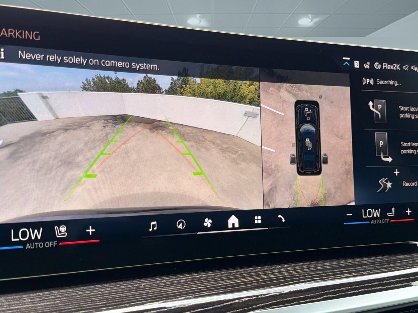 New 2027 BMW X7 xDrive40i w/ Executive Package AWD/4WD image 19