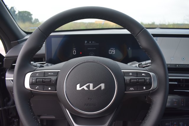New 2026 Kia K5 GT-Line FWD image 32