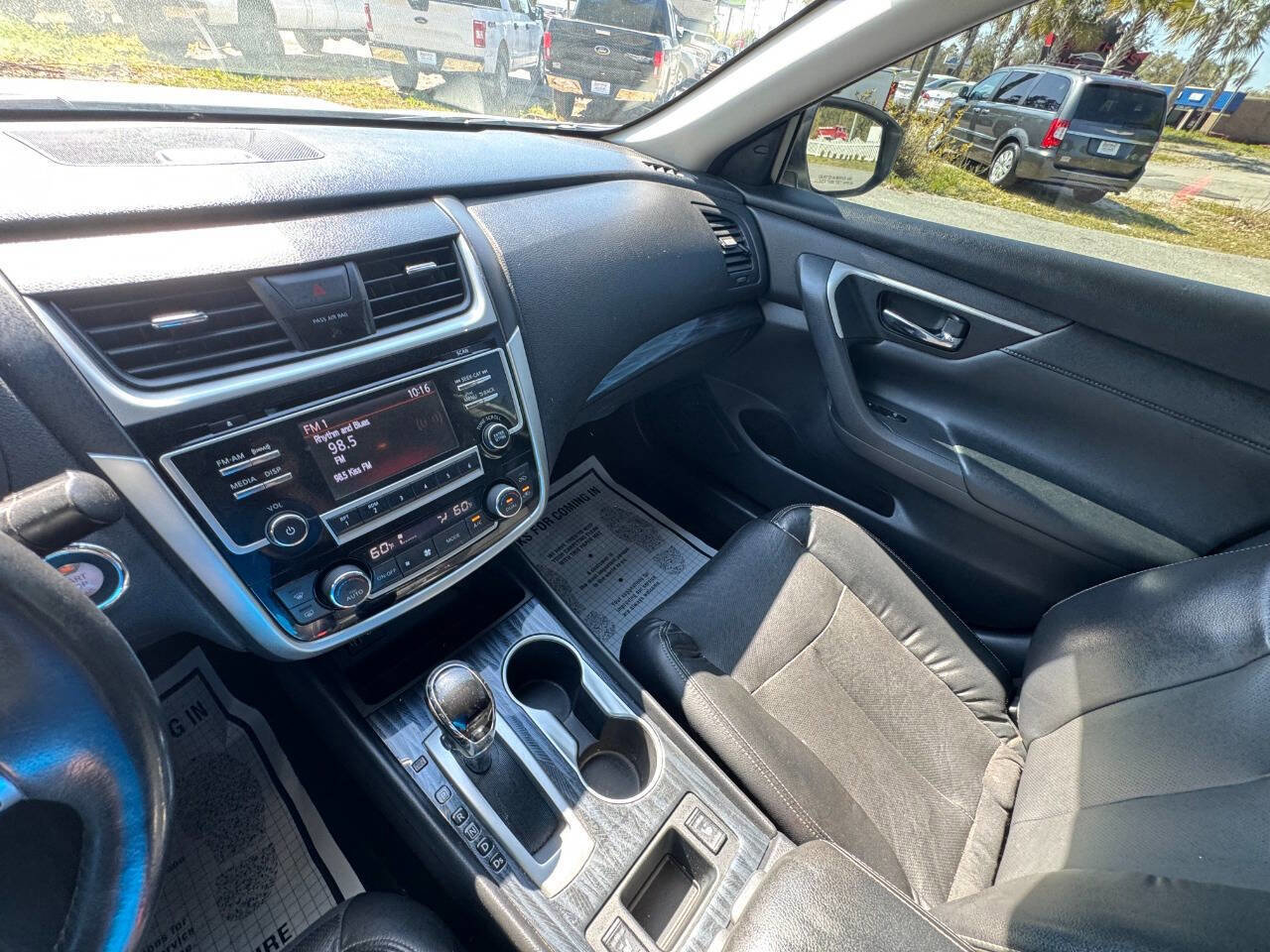 Used 2018 Nissan Altima 2.5 SL FWD image 19