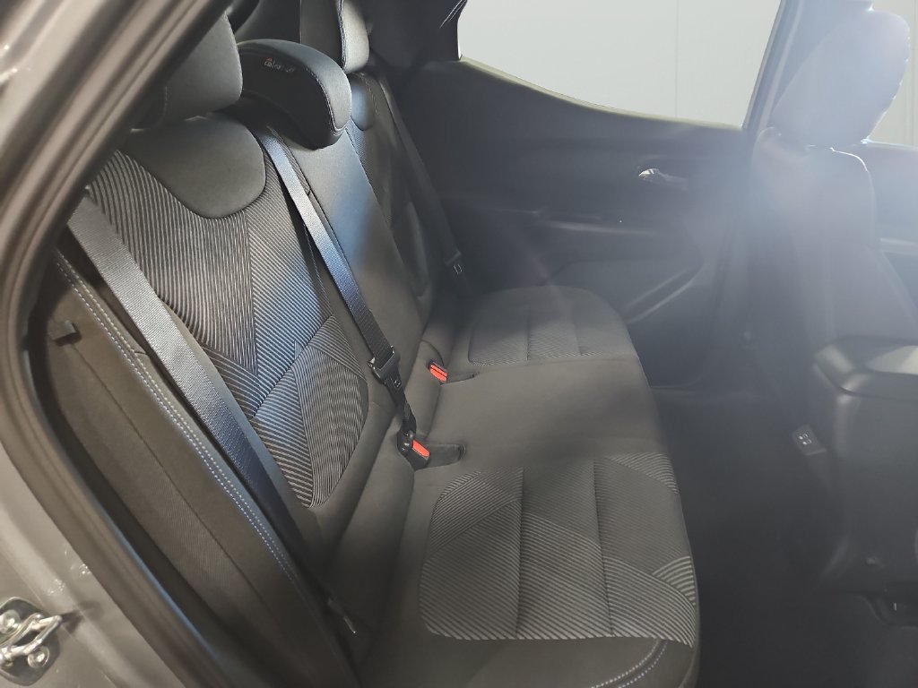 New 2027 Chevrolet Bolt LT w/ Comfort Package FWD image 31