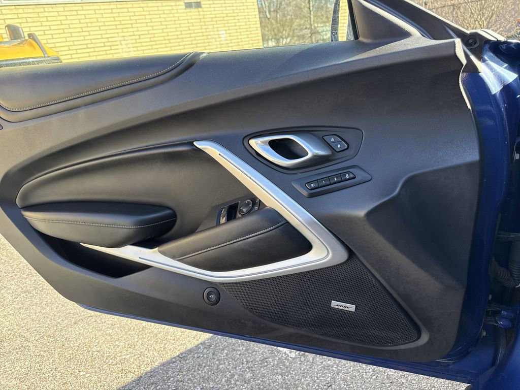 Used 2023 Chevrolet Camaro LT RWD image 23