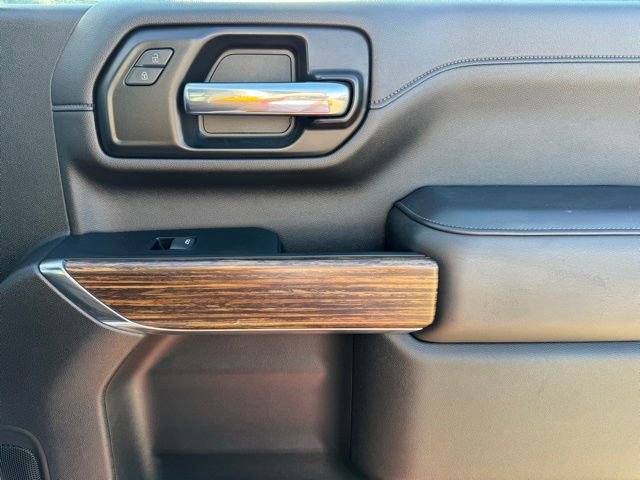 Used 2022 Chevrolet Silverado 3500 High Country w/ Technology Package image 24