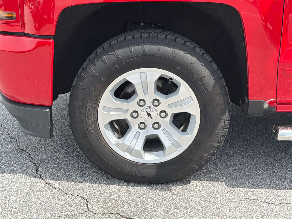 Used 2017 Chevrolet Silverado 1500 LT w/ All Star Edition AWD/4WD image 11
