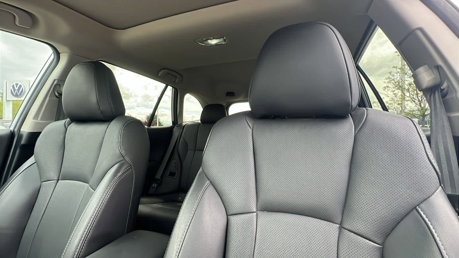 Used 2022 Subaru Outback Limited image 11