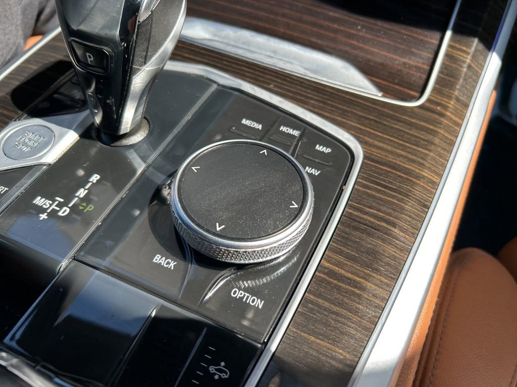 Used 2021 BMW X7 xDrive40i w/ M Sport Package image 49