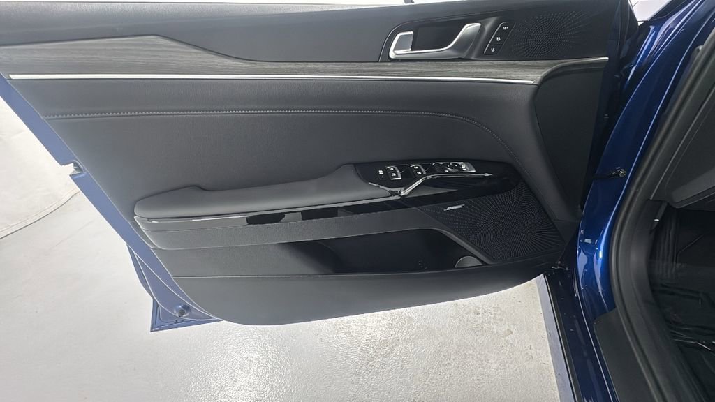 New 2026 Kia K5 EX image 16