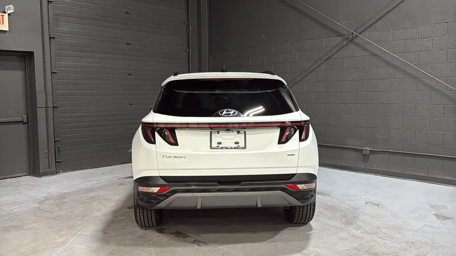Used 2023 Hyundai Tucson Limited AWD/4WD image 5