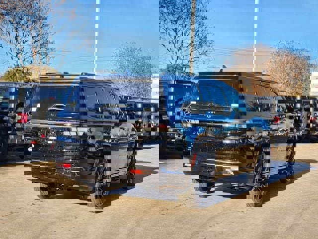 New 2026 Jeep Grand Wagoneer Summit w/ Premium Group III image 3