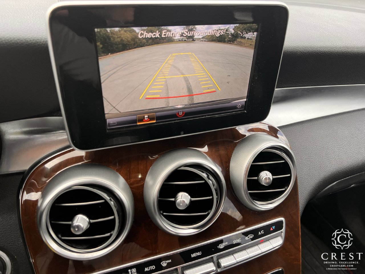 Used 2018 Mercedes-Benz GLC 300 4MATIC image 18