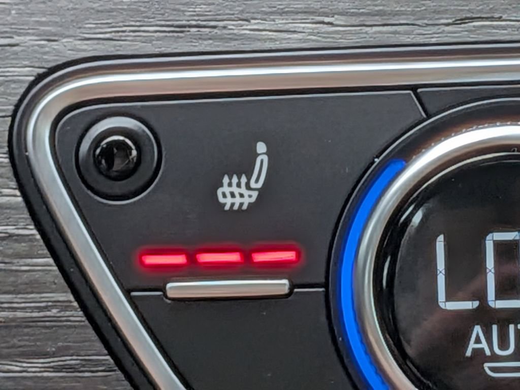 Used 2022 Audi A4 2.0T Premium Plus image 25