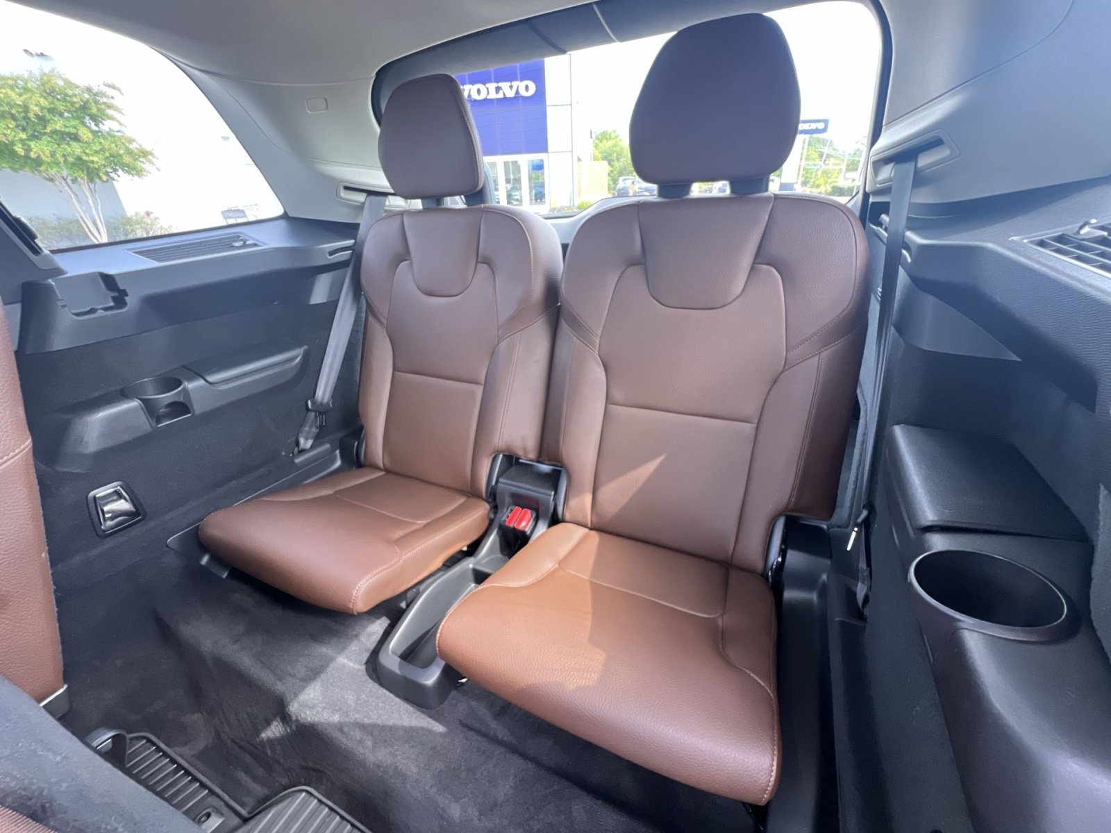 Used 2019 Volvo XC90 T6 Momentum w/ Advanced Package AWD/4WD image 26