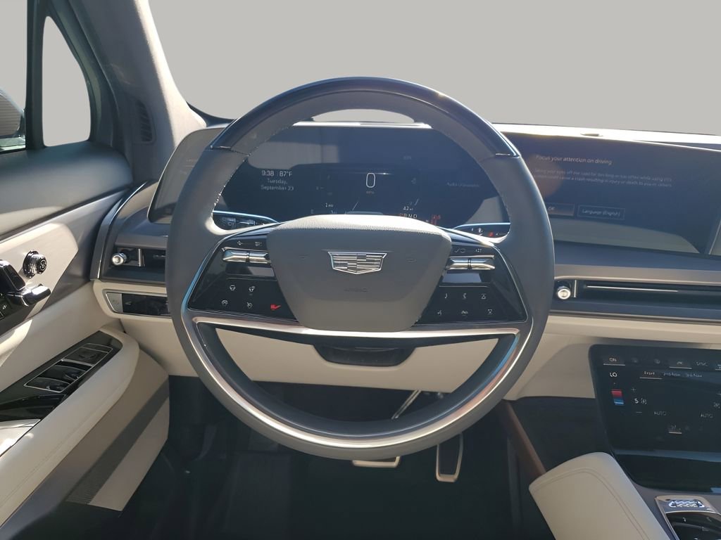 New 2026 Cadillac Vistiq Luxury w/ LPO, Floor Liner Package image 25