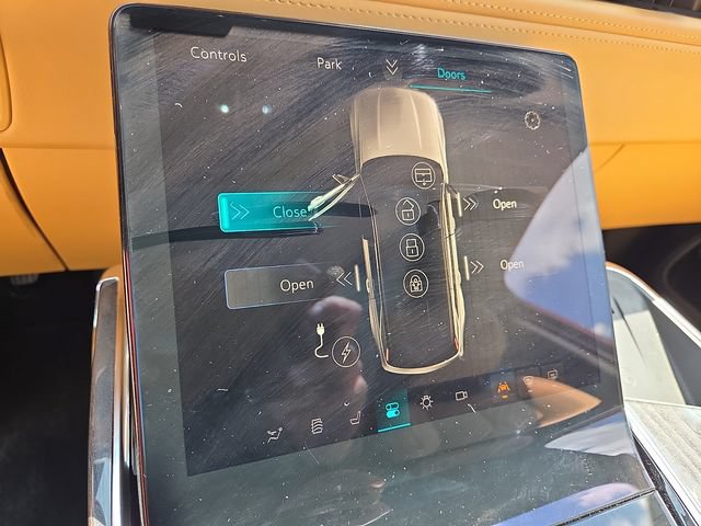 Certified 2026 Cadillac Escalade IQ Luxury 2 AWD/4WD image 17