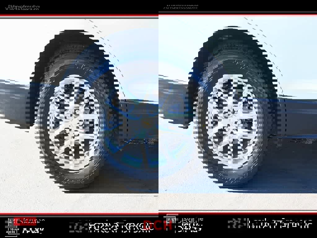 Used 2023 Chevrolet Equinox LT image 23