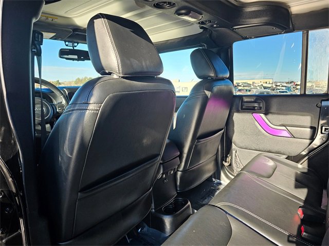 Used 2015 Jeep Wrangler Unlimited Sahara w/ Max Tow Package image 16