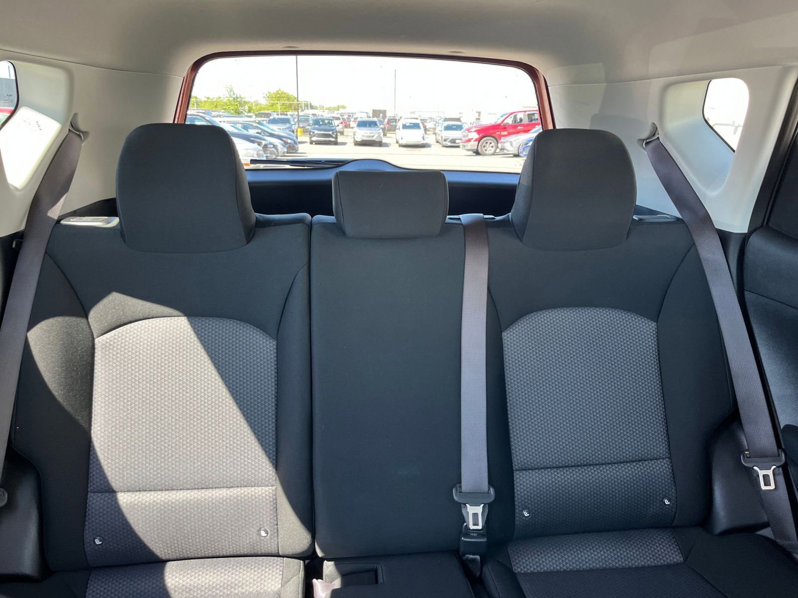 Used 2025 Kia Soul LX w/ LX Technology Package FWD image 36