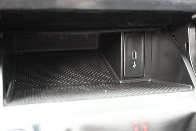 Used 2021 Volkswagen GTI SE FWD image 27