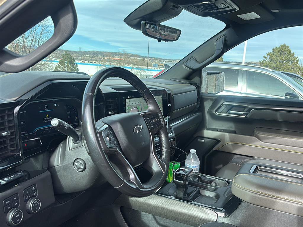 Used 2022 Chevrolet Silverado 1500 ZR2 w/ Technology Package image 11