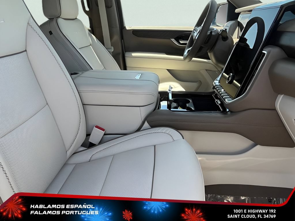 New 2026 GMC Yukon XL Denali w/ Sun & Power Step Package AWD/4WD image 22