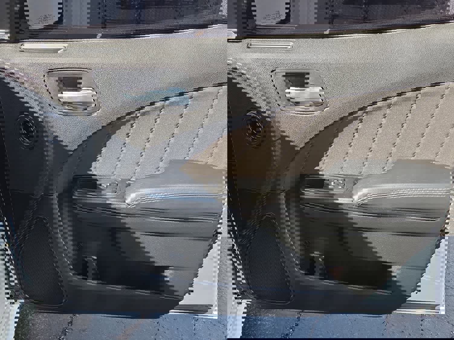 Used 2022 Dodge Charger R/T w/ Blacktop Package image 12