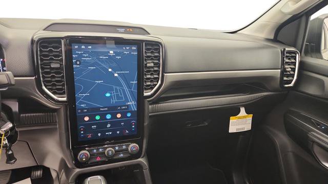 New 2025 Ford Ranger XLT w/ Equipment Group 301A High image 18