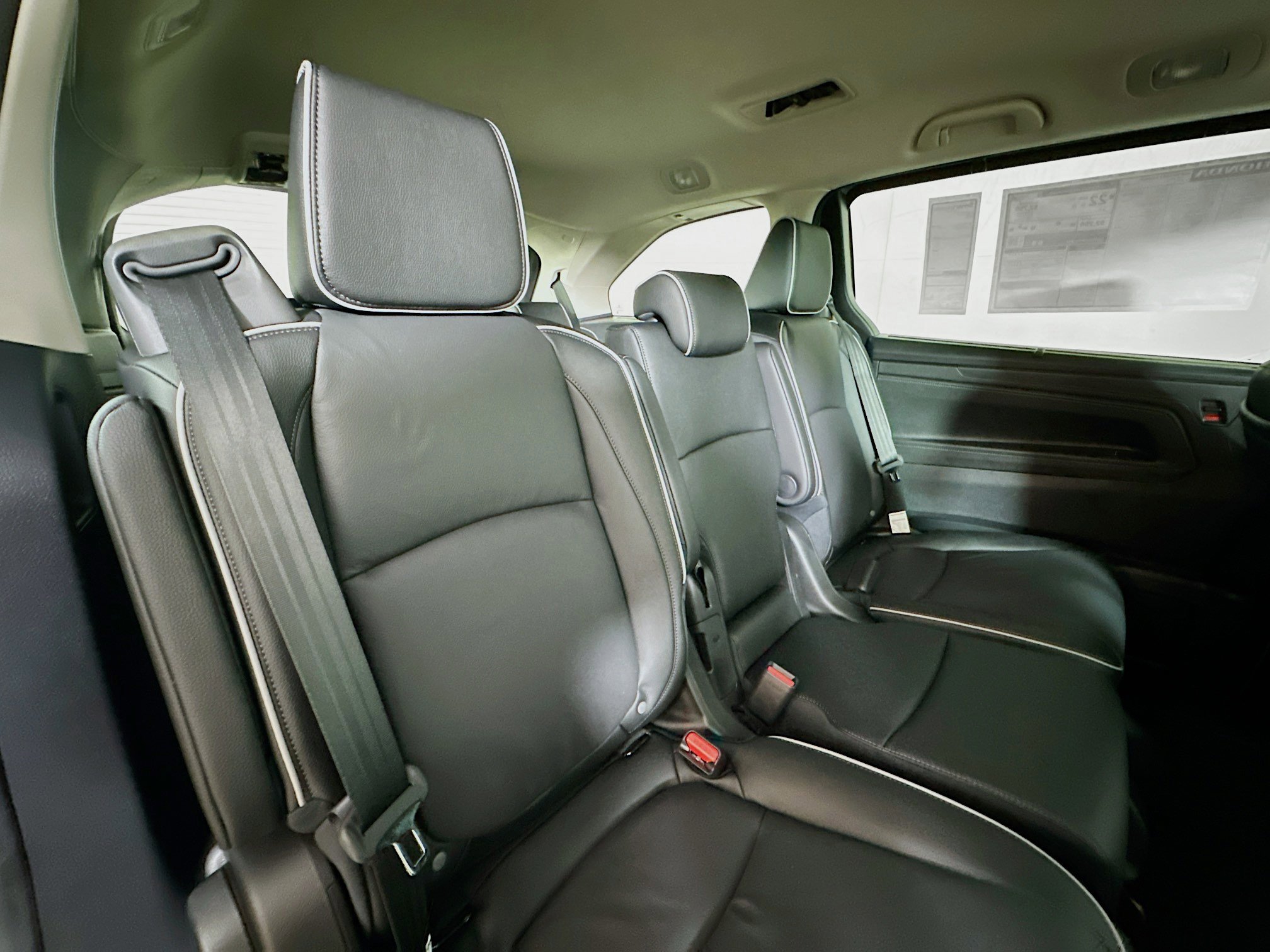 New 2026 Honda Odyssey Touring image 28
