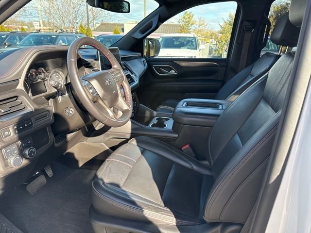 Used 2021 Chevrolet Suburban RST w/ Luxury Package image 9