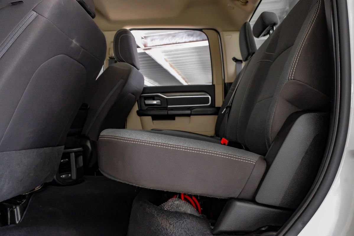 Used 2022 RAM 3500 Big Horn image 37