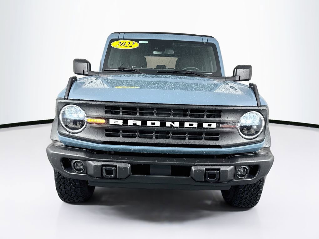 Used 2022 Ford Bronco Black Diamond image 2