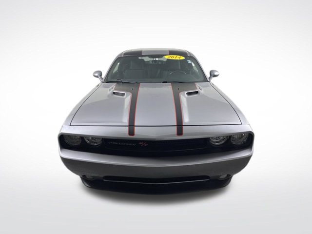 Used 2014 Dodge Challenger R/T w/ Blacktop Package RWD image 13