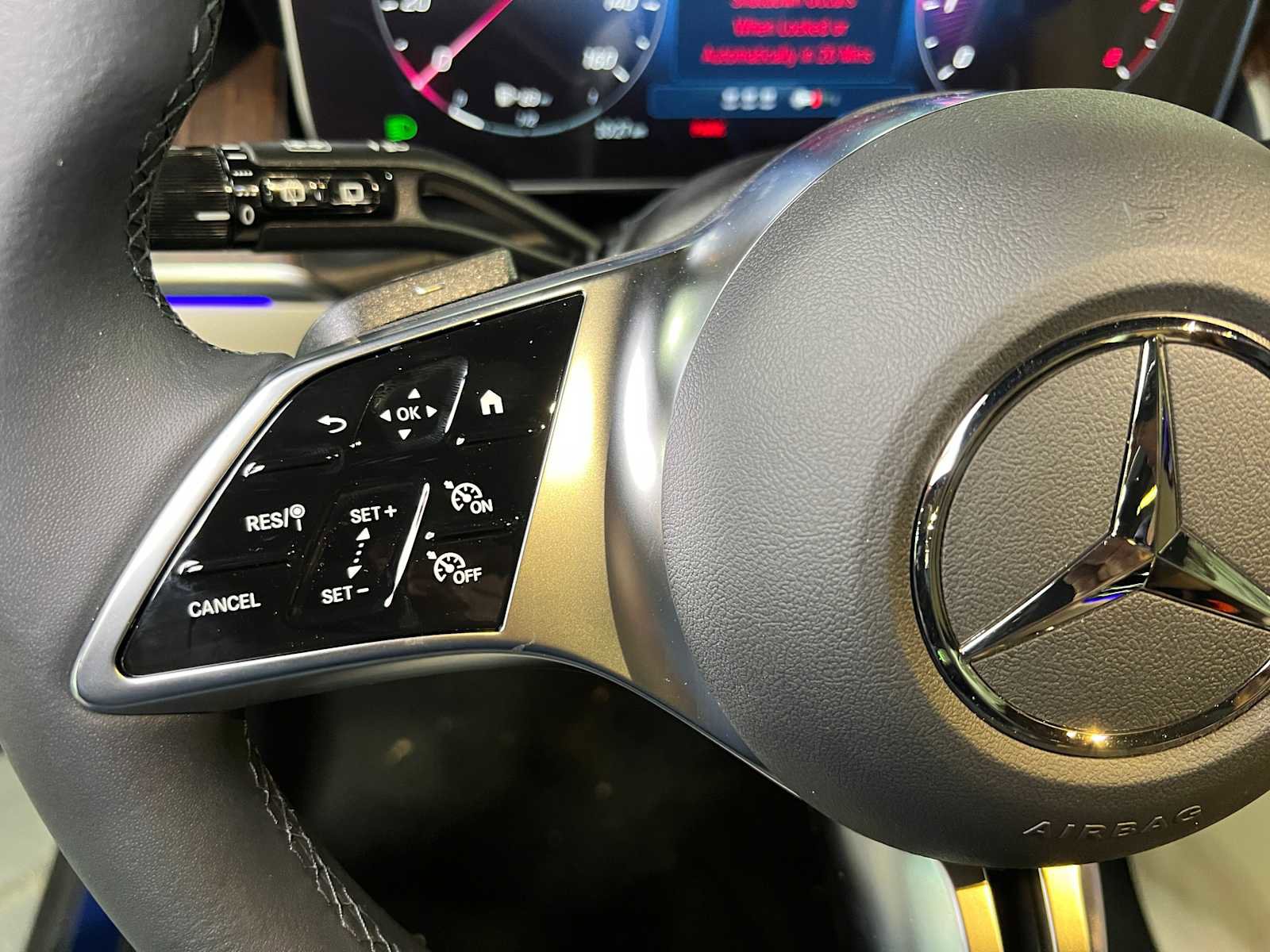 New 2025 Mercedes-Benz GLC 300 4MATIC image 21