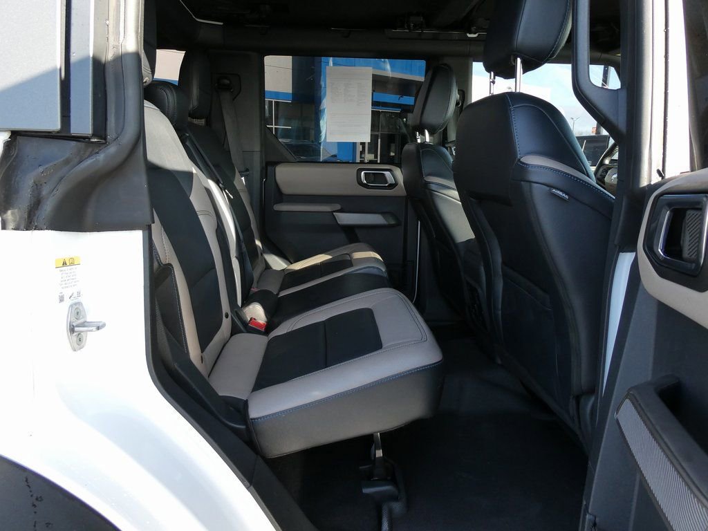 Used 2022 Ford Bronco Wildtrak image 16