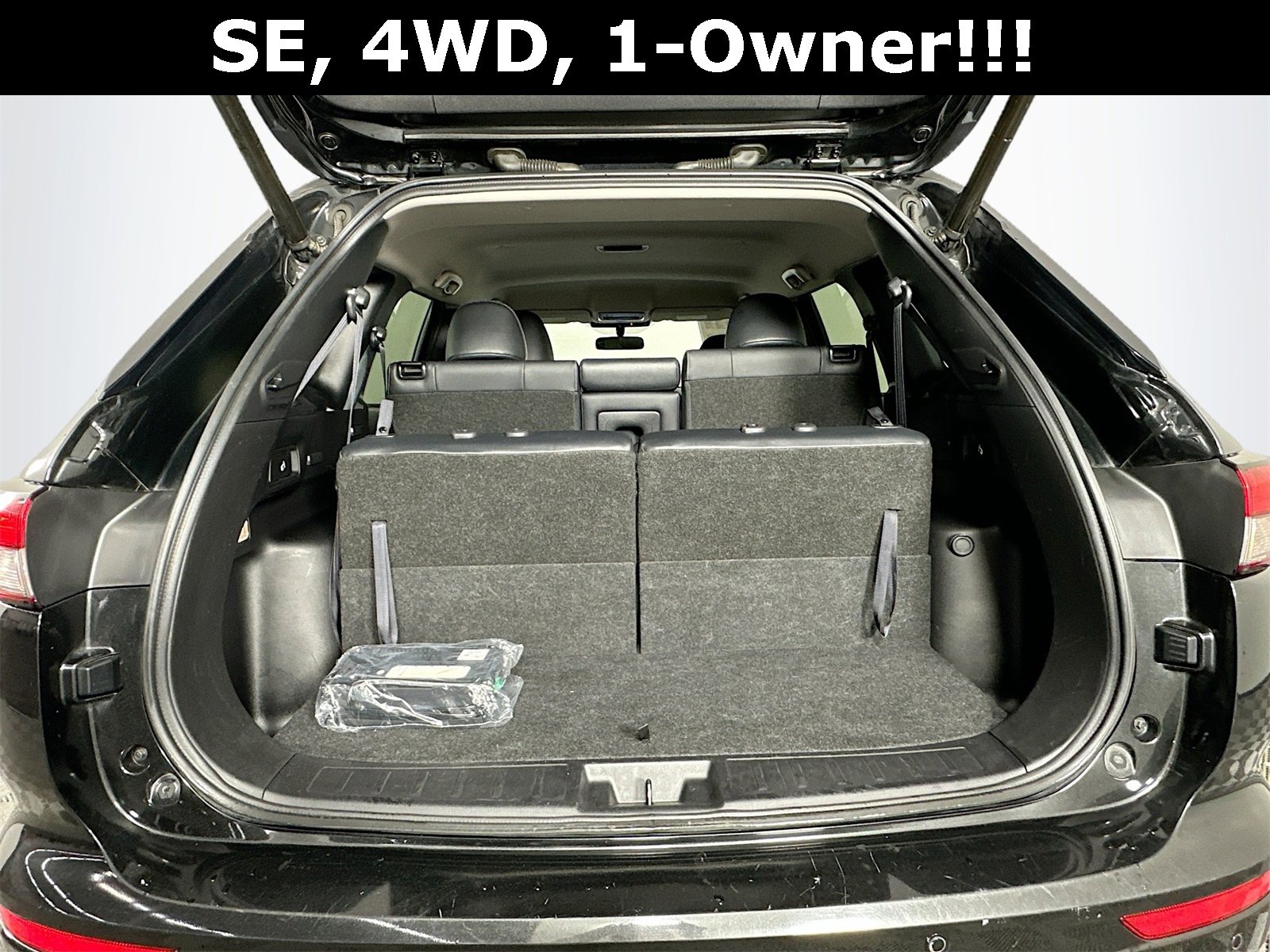 Used 2024 Mitsubishi Outlander SE image 27