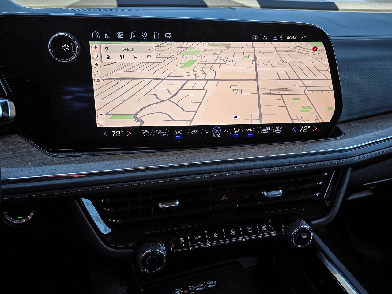 Used 2025 Chevrolet Tahoe High Country image 17