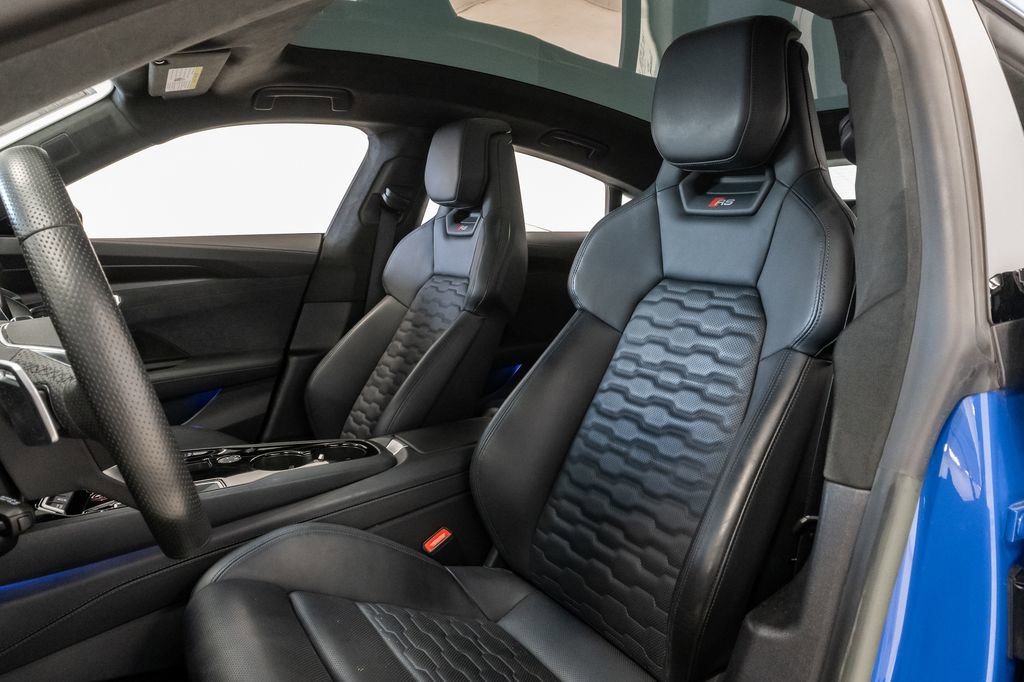 Used 2023 Audi RS e-tron GT w/ Carbon Performance Package AWD/4WD image 9