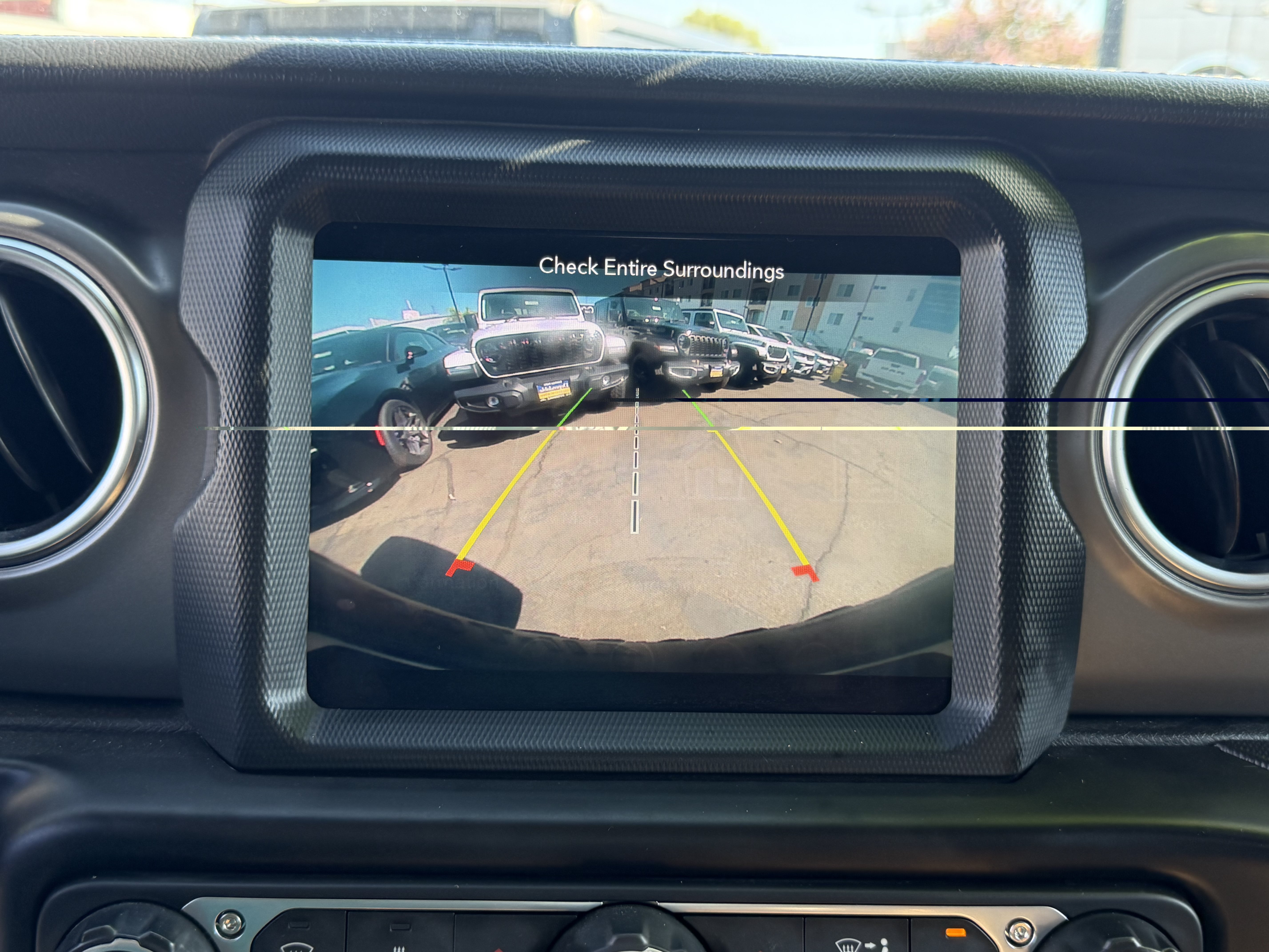 Certified 2022 Jeep Wrangler Rubicon w/ Cold Weather Group AWD/4WD image 30