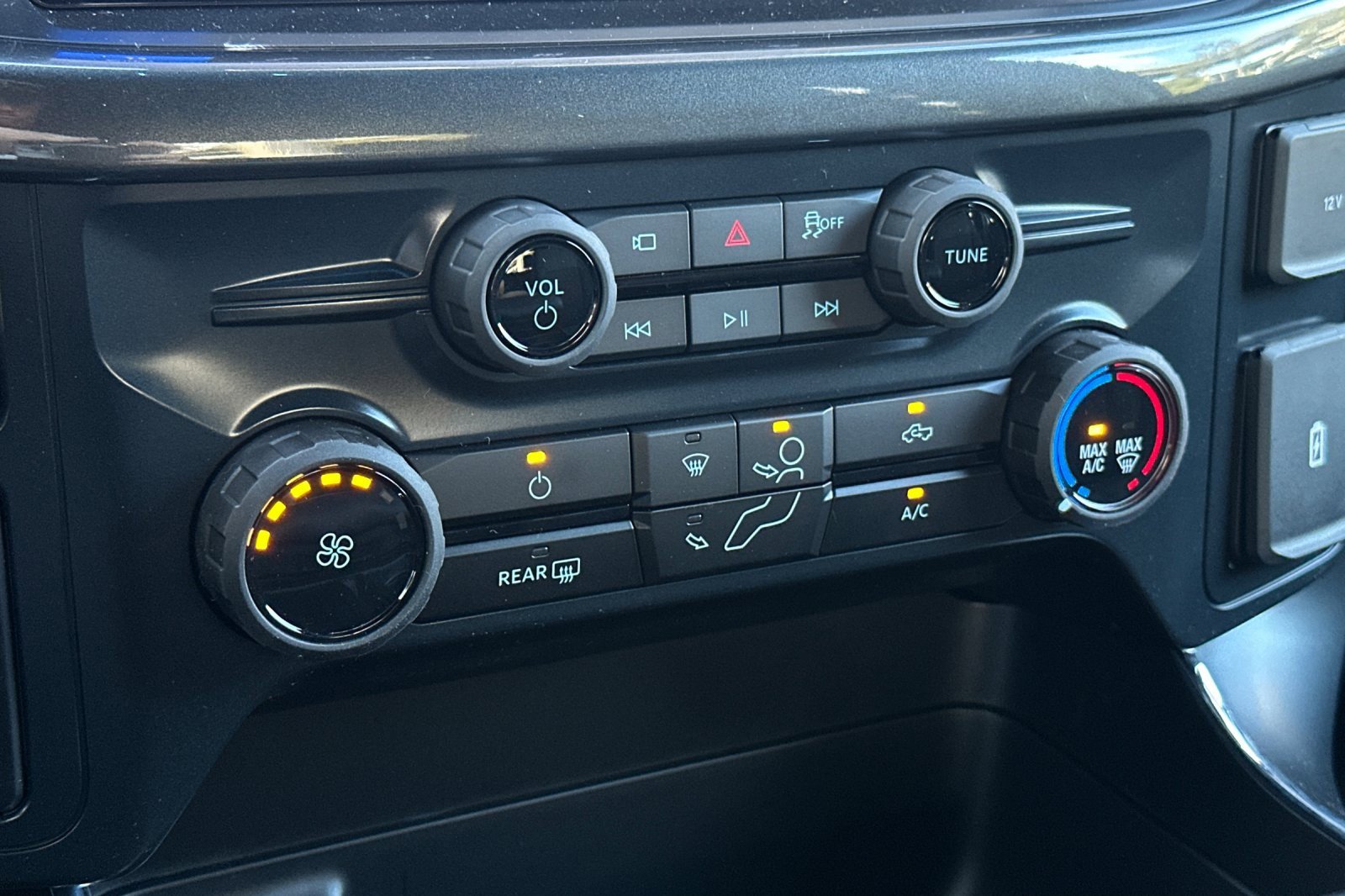 New 2025 Ford F150 STX image 18