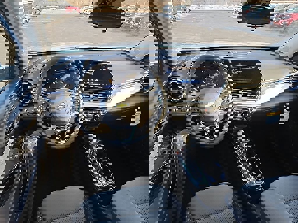 New 2026 Chevrolet Trax LT w/ Driver Confidence Package image 9