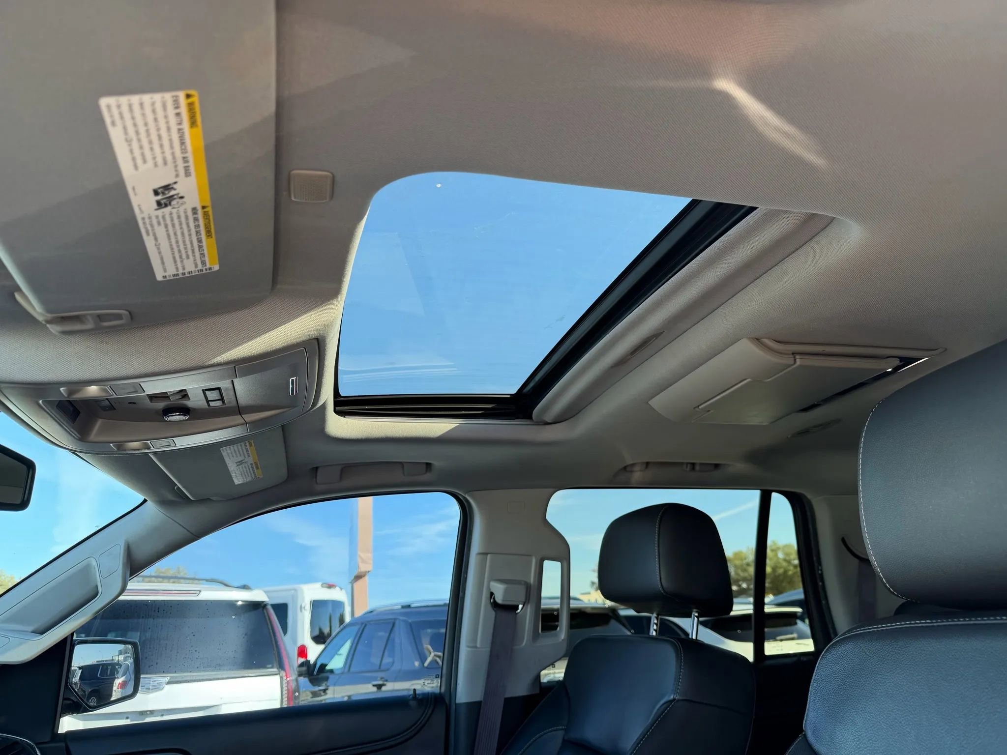 Used 2017 Chevrolet Tahoe LT image 17